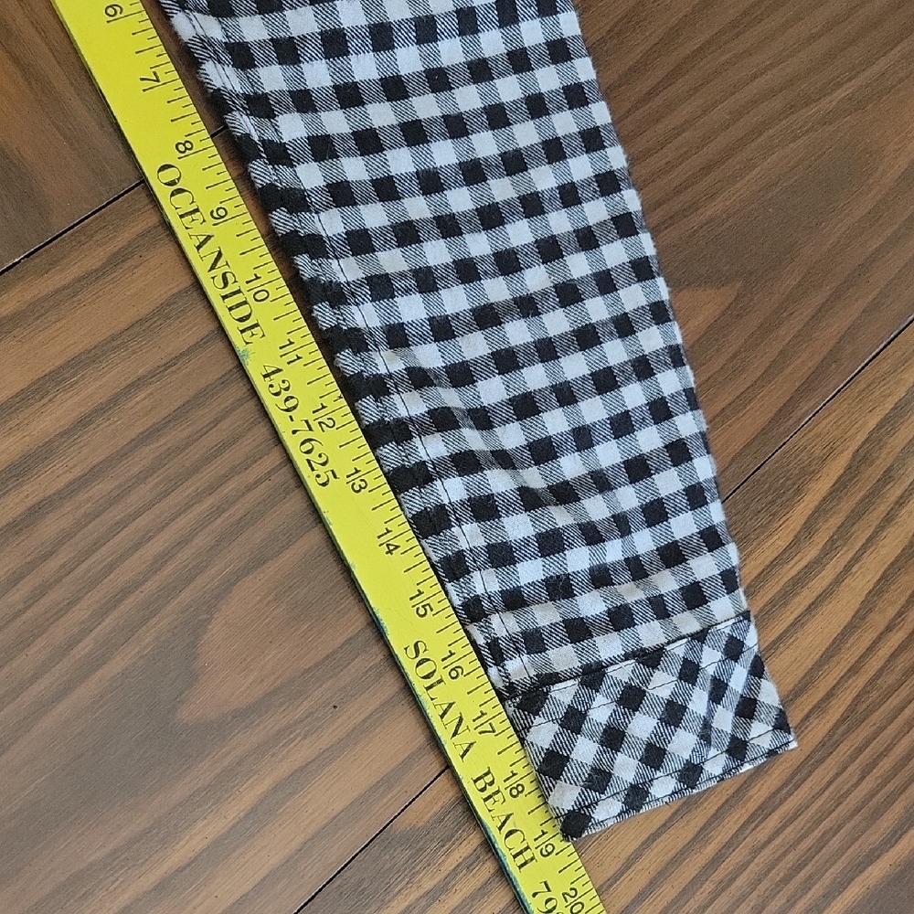 NWT-- TONY HAWK Men's Black and White Checkered Hoodie Shirt | Size: M - Picture 9 of 11